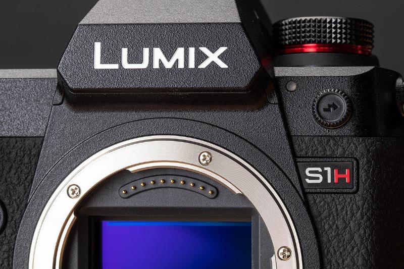 Máy ảnh Panasonis Lumix DC-S1H