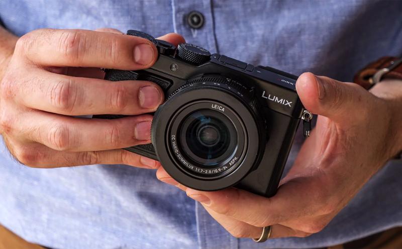 Máy ảnh Panasonic Lumix LX100 II