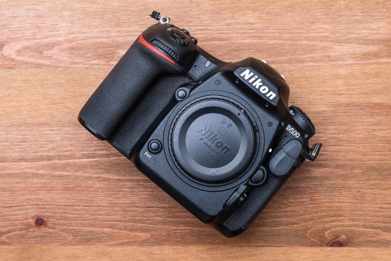 Máy ảnh Nikon D500 (Body Only) | Chính hãng