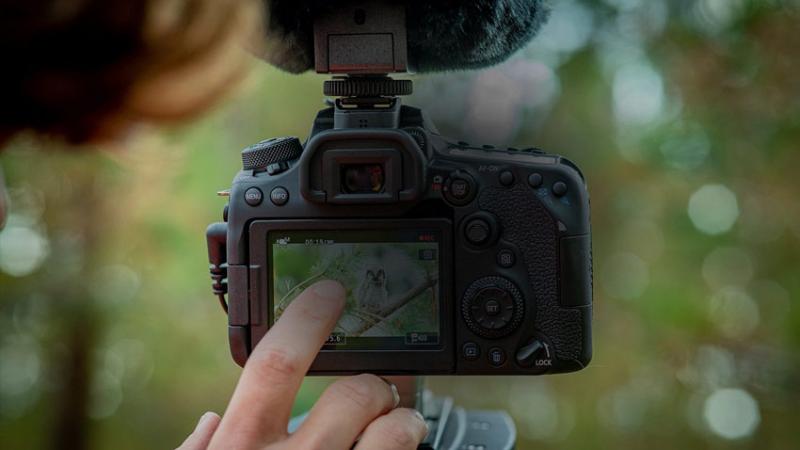 Máy ảnh Canon EOS 90D (Nhập khẩu,Body Only)