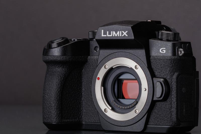 Máy ảnh Panasonic Lumix G95 (Body Only) Máy ảnh Panasonic Lumix G95 (Body Only)