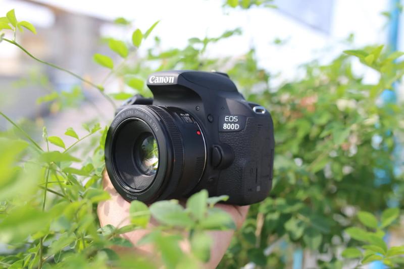 Máy ảnh Canon EOS 800D (Body Only)