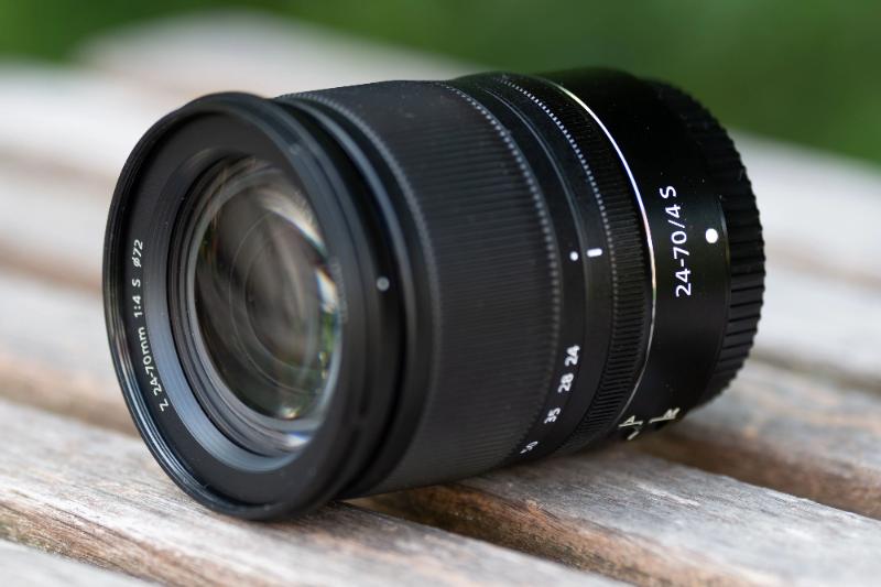 Ống kính Nikon Z 24-70mm f/4 S | Chính hãng VIC Ống kính Nikon Z 24-70mm f/4 S | Chính hãng VIC