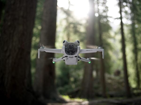 DJI Mini 4 Pro Fly More combo Plus (DJI RC 2) (GL) DJI Mini 4 Pro Fly More combo Plus (DJI RC 2) (GL)