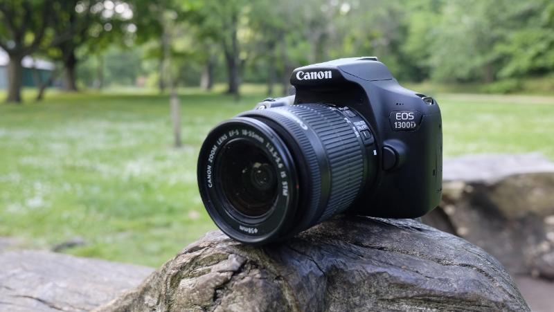 MÁY ẢNH CANON EOS 1300D MÁY ẢNH CANON EOS 1300D