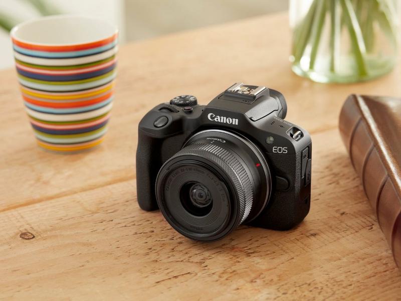 MÁY ẢNH CANON EOS R100 (HÃNG) MÁY ẢNH CANON EOS R100 (HÃNG)
