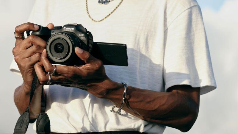MÁY ẢNH CANON EOS R7 | Chính Hãng MÁY ẢNH CANON EOS R7 | Chính Hãng