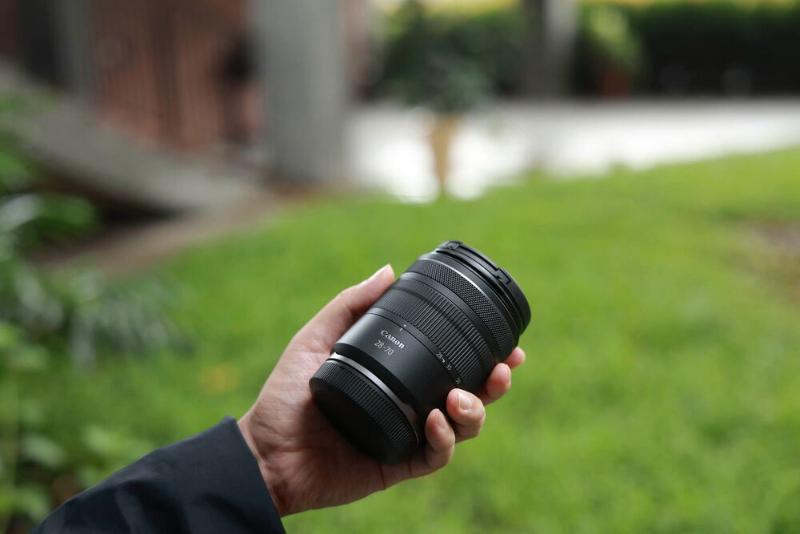 ỐNG KÍNH CANON RF 28-70mm F2.8 IS STM (HÃNG)