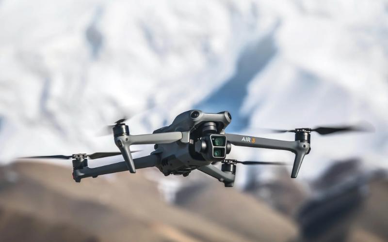 FLYCAM DJI AIR 3S FLY MORE COMBO (DJI RC 2) (CHÍNH HÃNG) FLYCAM DJI AIR 3S FLY MORE COMBO (DJI RC 2) (CHÍNH HÃNG)