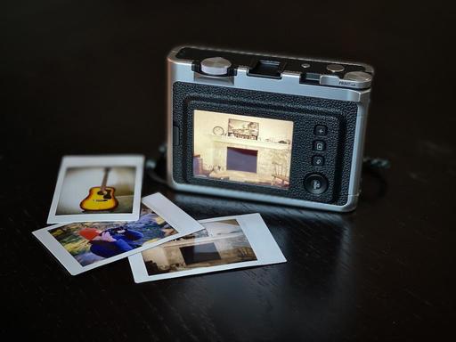 MÁY ẢNH FUJIFILM INSTAX MINI EVO (BLACK) MÁY ẢNH FUJIFILM INSTAX MINI EVO (BLACK)
