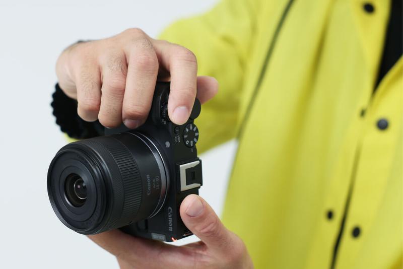 Máy Ảnh Canon EOS R50 V + Lens 14-30mm f/4-6.3 (Black) | Chính Hãng Máy Ảnh Canon EOS R50 V + Lens 14-30mm f/4-6.3 (Black) | Chính Hãng