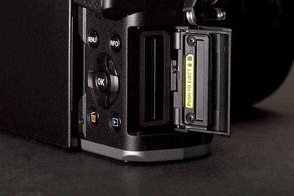 Olympus OM System OM-5 kit 12-45mm F4.0 PRO Olympus OM System OM-5 kit 12-45mm F4.0 PRO