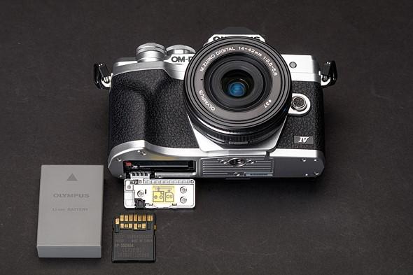 Máy ảnh OM SYSTEM OM-D E-M10 Mark IV (Body) Máy ảnh OM SYSTEM OM-D E-M10 Mark IV (Body)