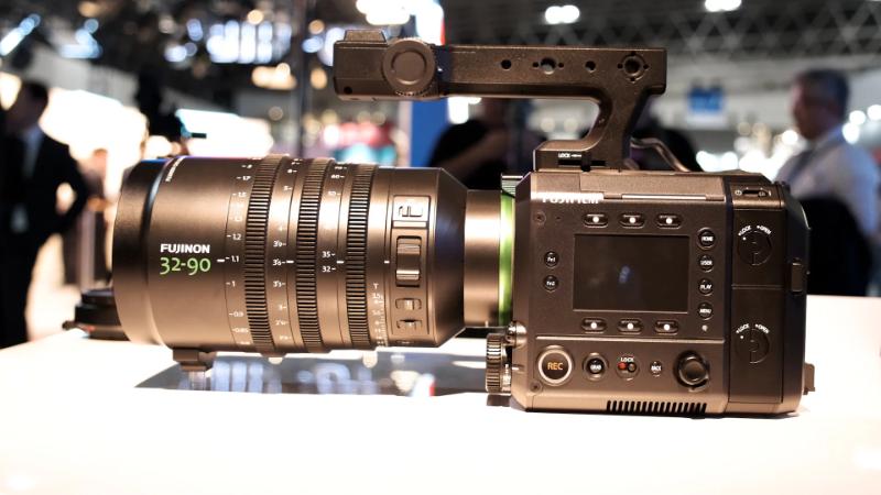 Fujifilm GFX ETERNA Fujifilm GFX ETERNA