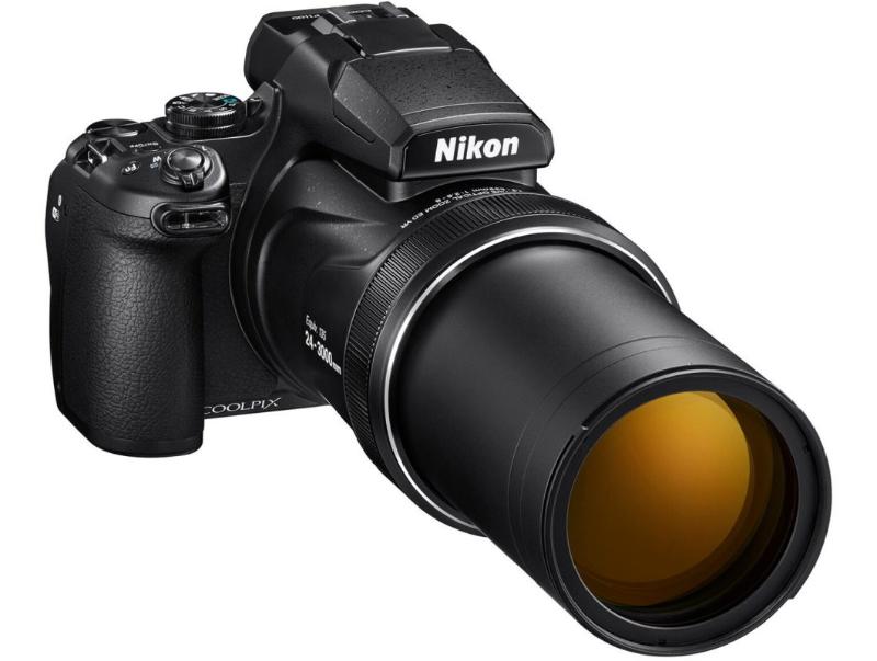 Nikon Coolpix P1100 Nikon Coolpix P1100