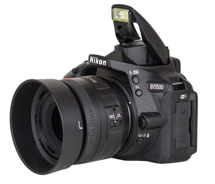 Máy ảnh Nikon D5500 Máy ảnh Nikon D5500