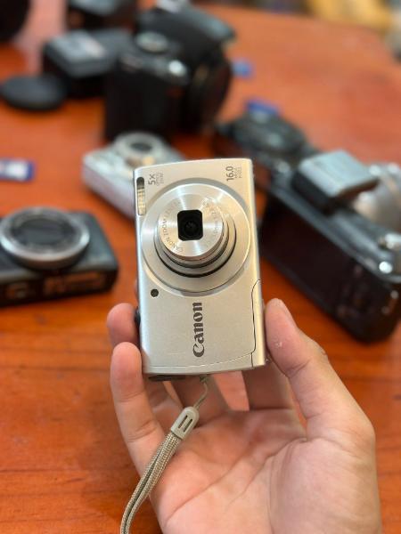 Máy ảnh compact Canon PowerShot A2500